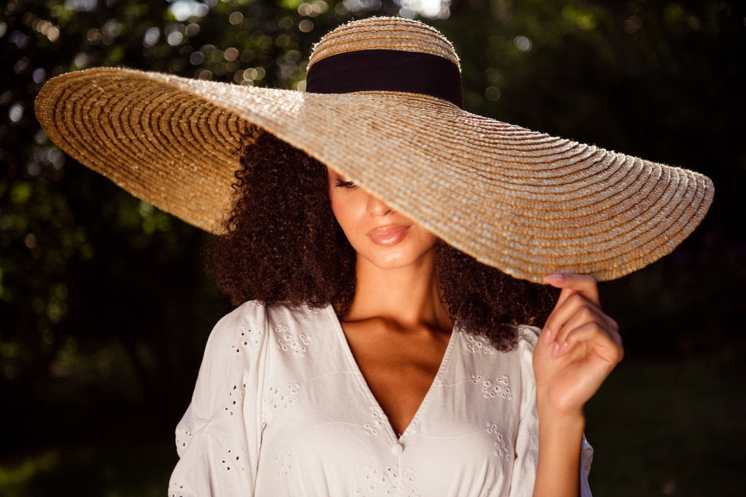 How to Store Summer Clothes Without Yellowing