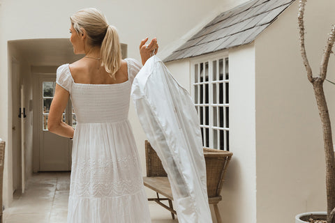 Why You Should Store Clothes in Cotton Garment Bags Rather Than Plastic