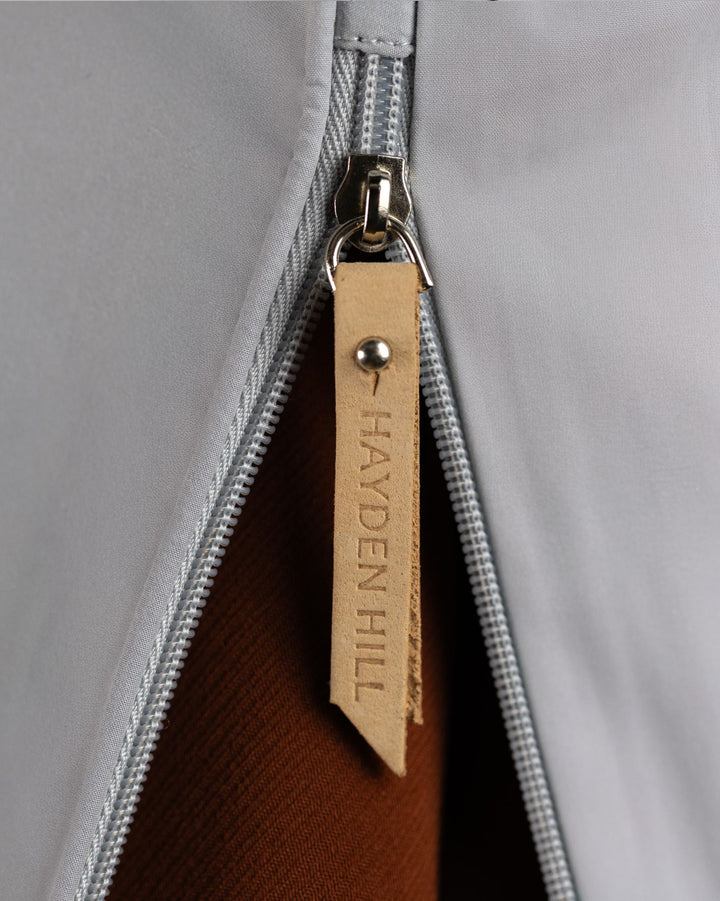 Short Organic Cotton Hanging Bag in Gray