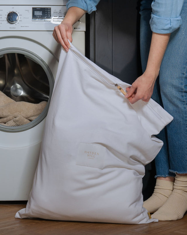 Organic Cotton Travel Laundry Bags Set of 2 in White